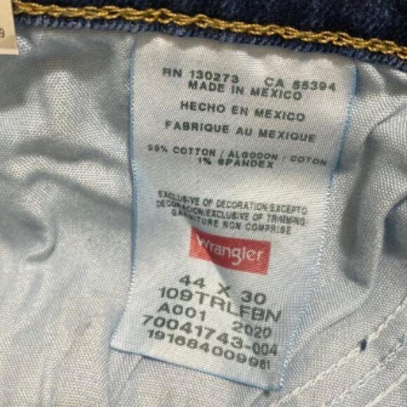 WRANGLER Men’s Relaxed Fit Straight Leg Blue Denim Jeans Size 44x30 - Picture 8 of 10